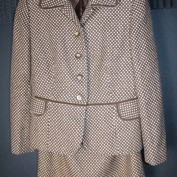 LE SUITE WOMEN - Picture 1 of 7